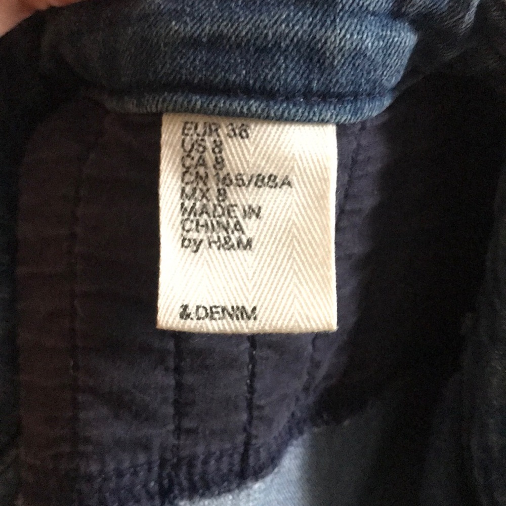 H&M jean jacket - Picture 4 of 4